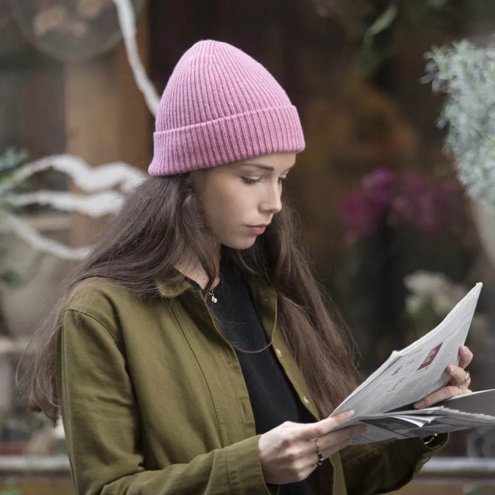 bonnet_laine_et_cachemire_4.webp Femme Les Raffineurs Bonnet laine et cachemire