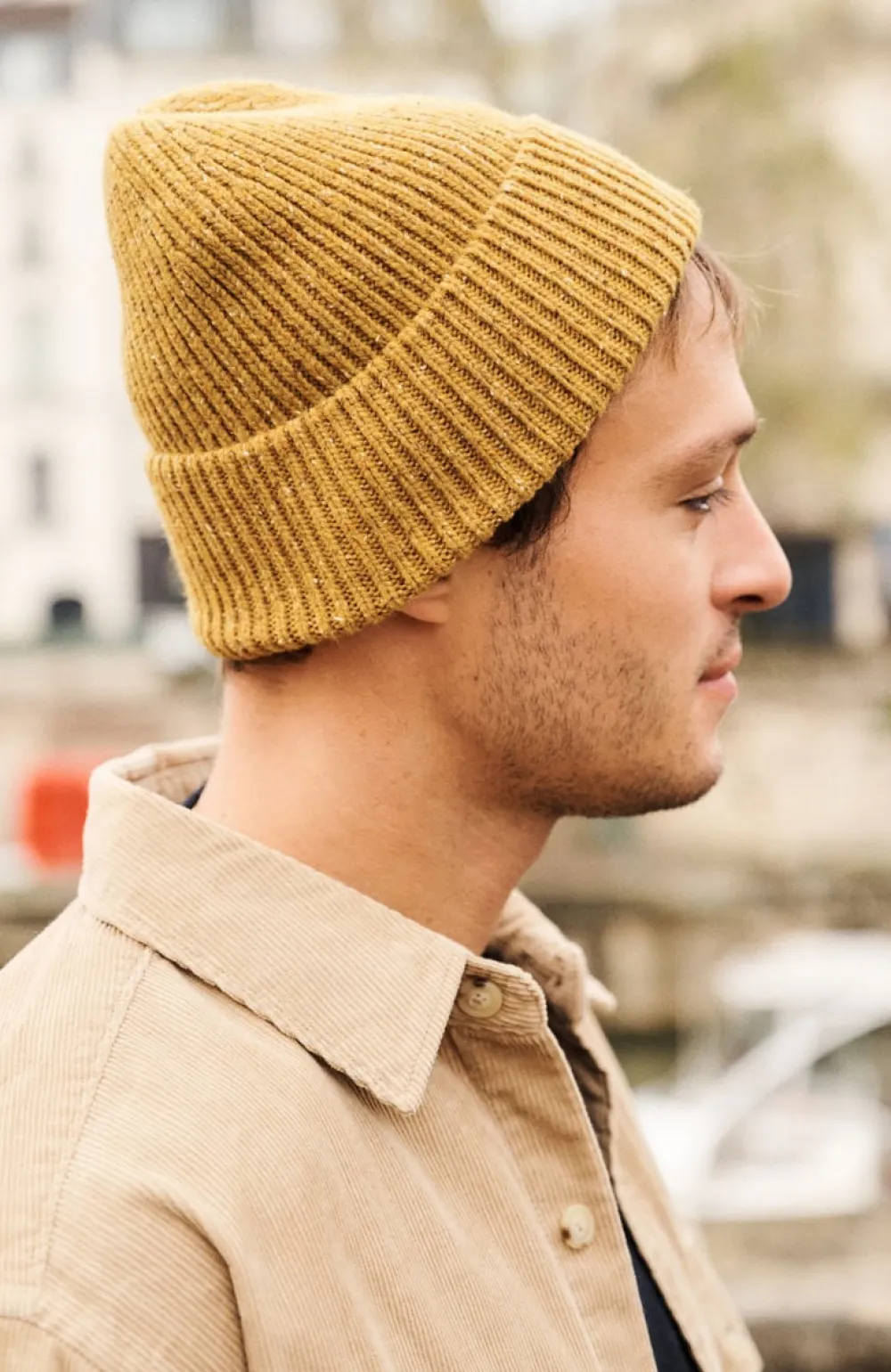 bonnet_mouchet_en_laine_mrinos_3.webp Femme Les Raffineurs Bonnet moucheté en laine mérinos