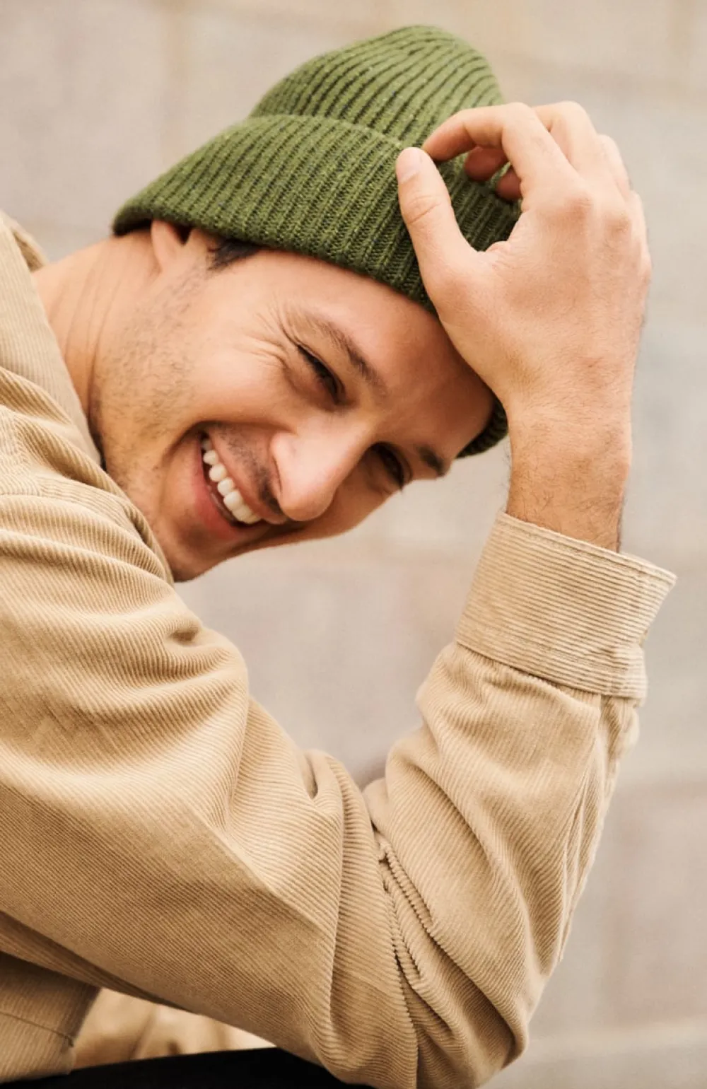 bonnet_mouchet_en_laine_mrinos_9.webp Femme Les Raffineurs Bonnet moucheté en laine mérinos