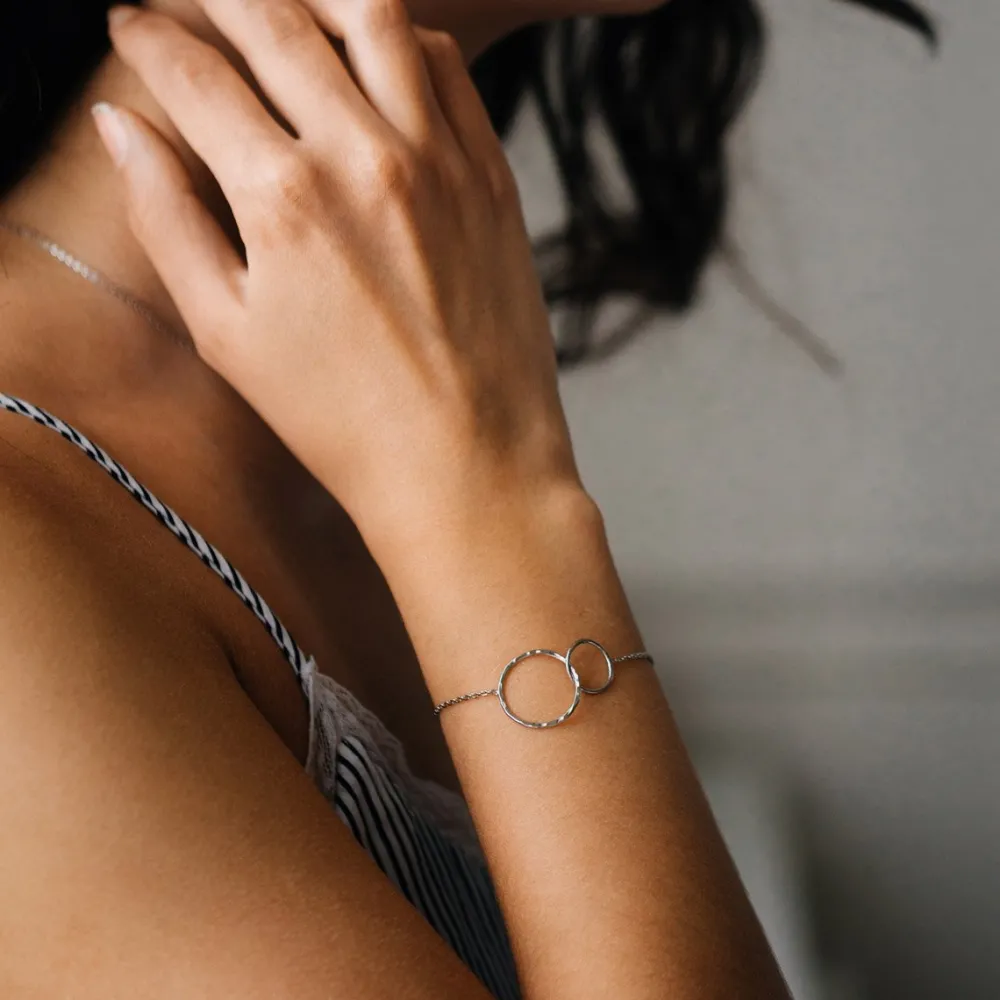 Femme Les Raffineurs Bracelet doubles anneaux