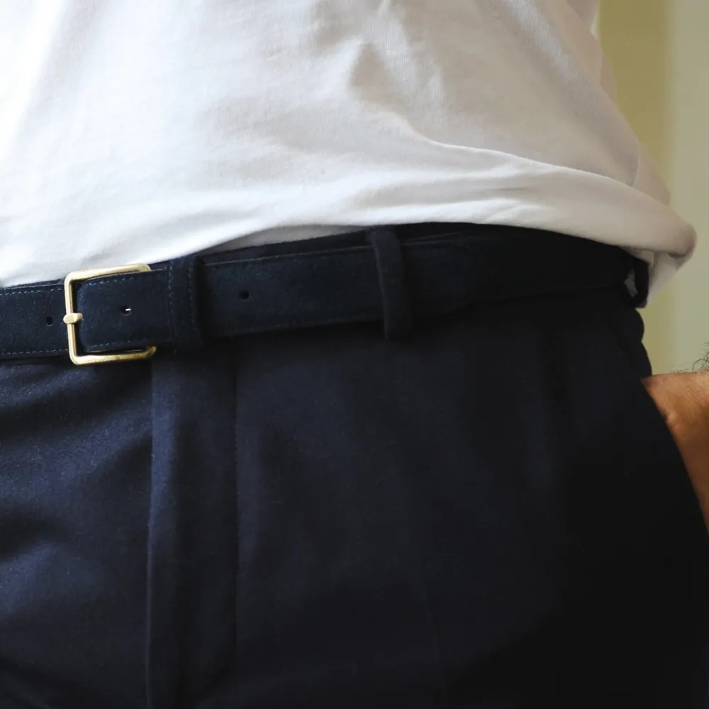 ceinture_en_cuir_sud_4.webp Homme Les Raffineurs Ceinture en cuir suédé