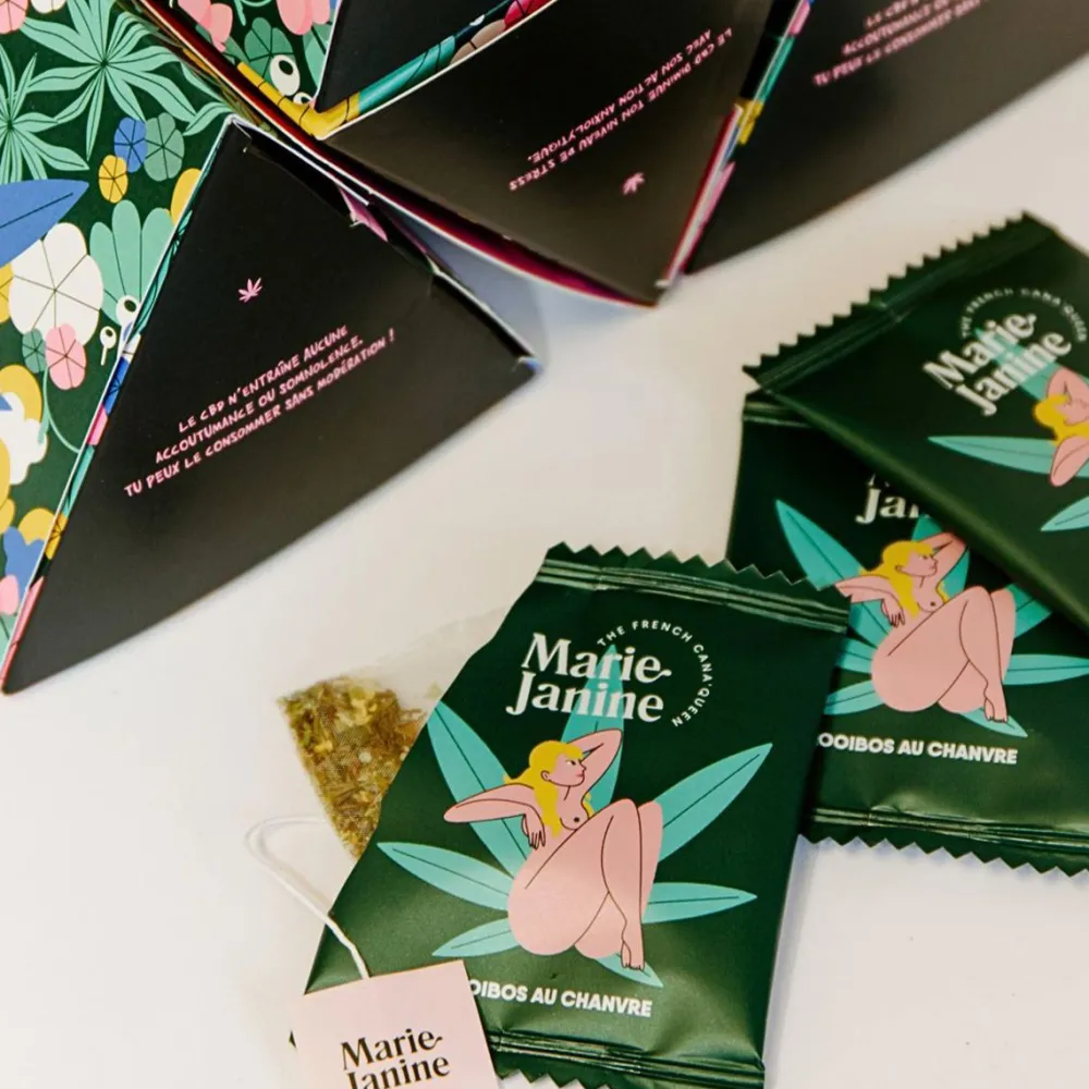 coffret_de_sachets_de_ths_et_infusion_au_cbd_4.webp Les Raffineurs Coffret de sachets de thés et infusion au CBD