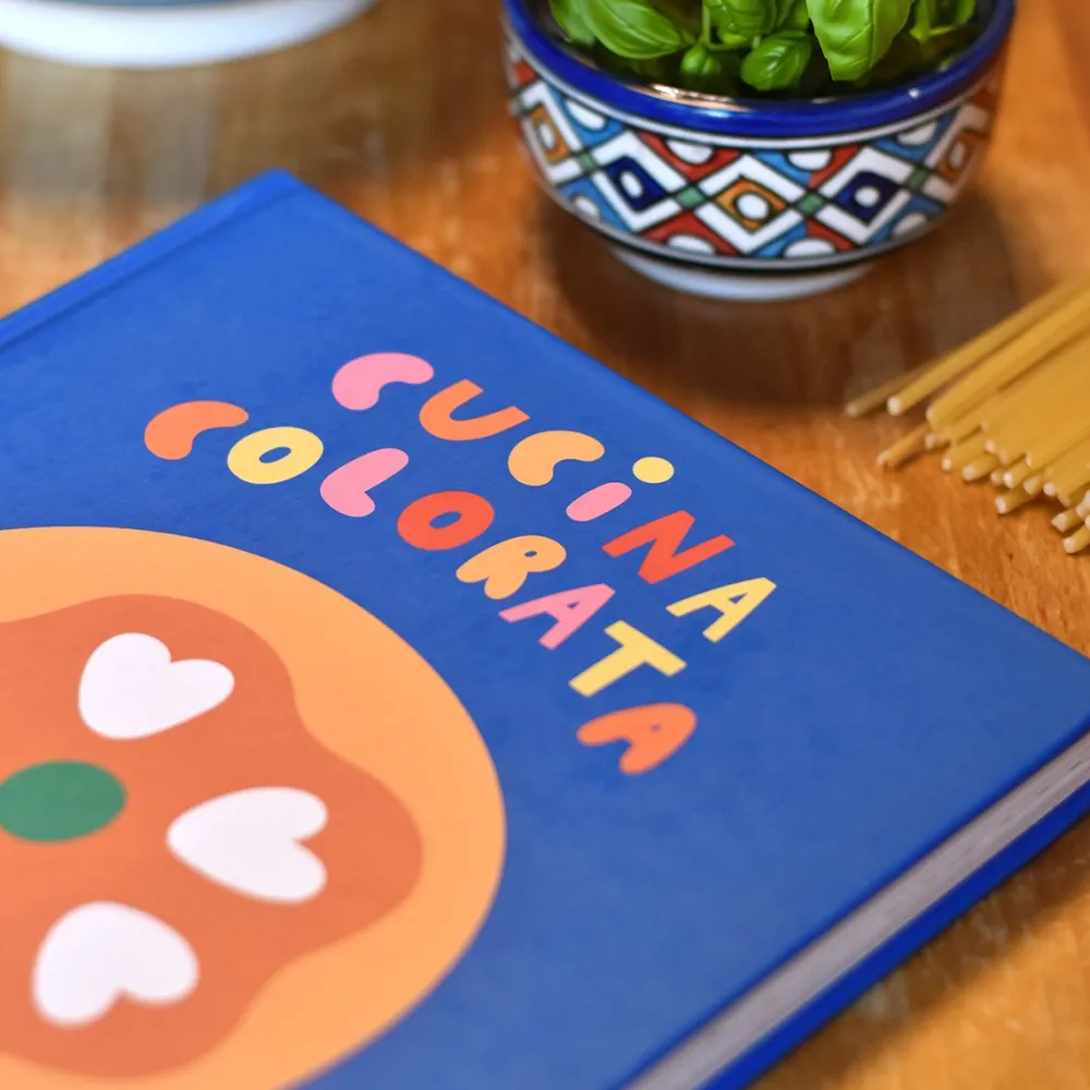 livre_cucina_colorata_2.webp Les Raffineurs Livre Cucina Colorata