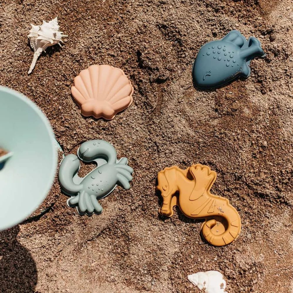 moules_en_silicone_pour_le_sable_ou_le_bain_2.webp Enfant Les Raffineurs Moules en silicone pour le sable ou le bain