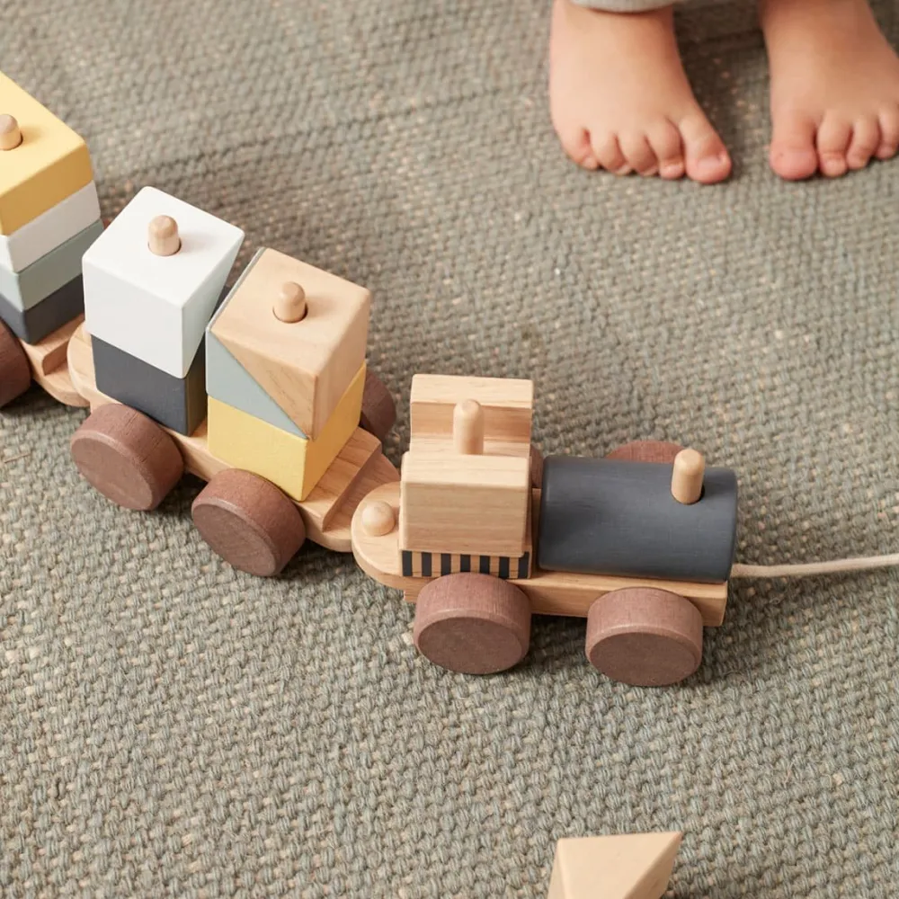 Enfant Les Raffineurs Petit train empilable en bois