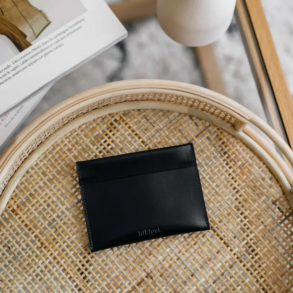 portecartes_id_en_cuir_4.webp Femme Les Raffineurs Porte-cartes ID en cuir