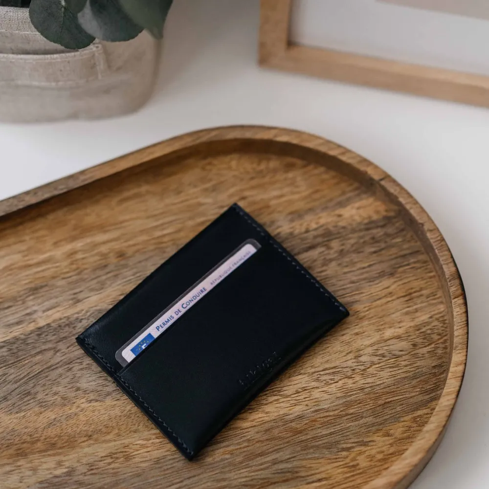 portecartes_slim_en_cuir_4.webp Femme Les Raffineurs Porte-cartes slim en cuir