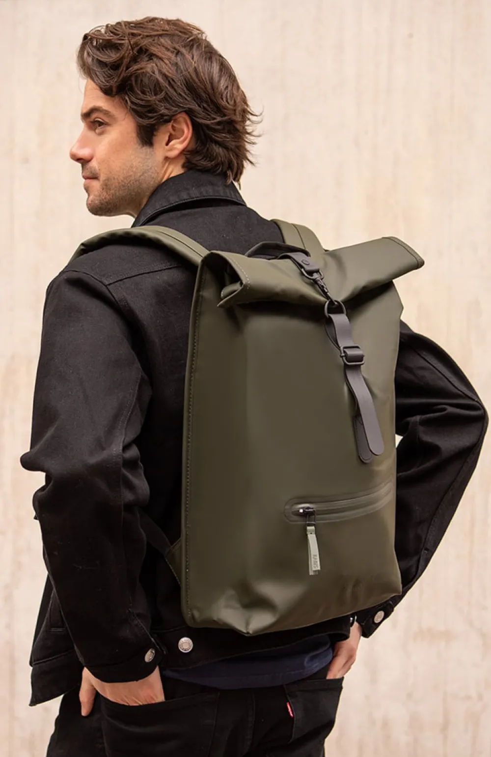 sac__dos_rolltop_rains__l_2.webp Femme Les Raffineurs Sac à dos Rolltop Rains - 17L