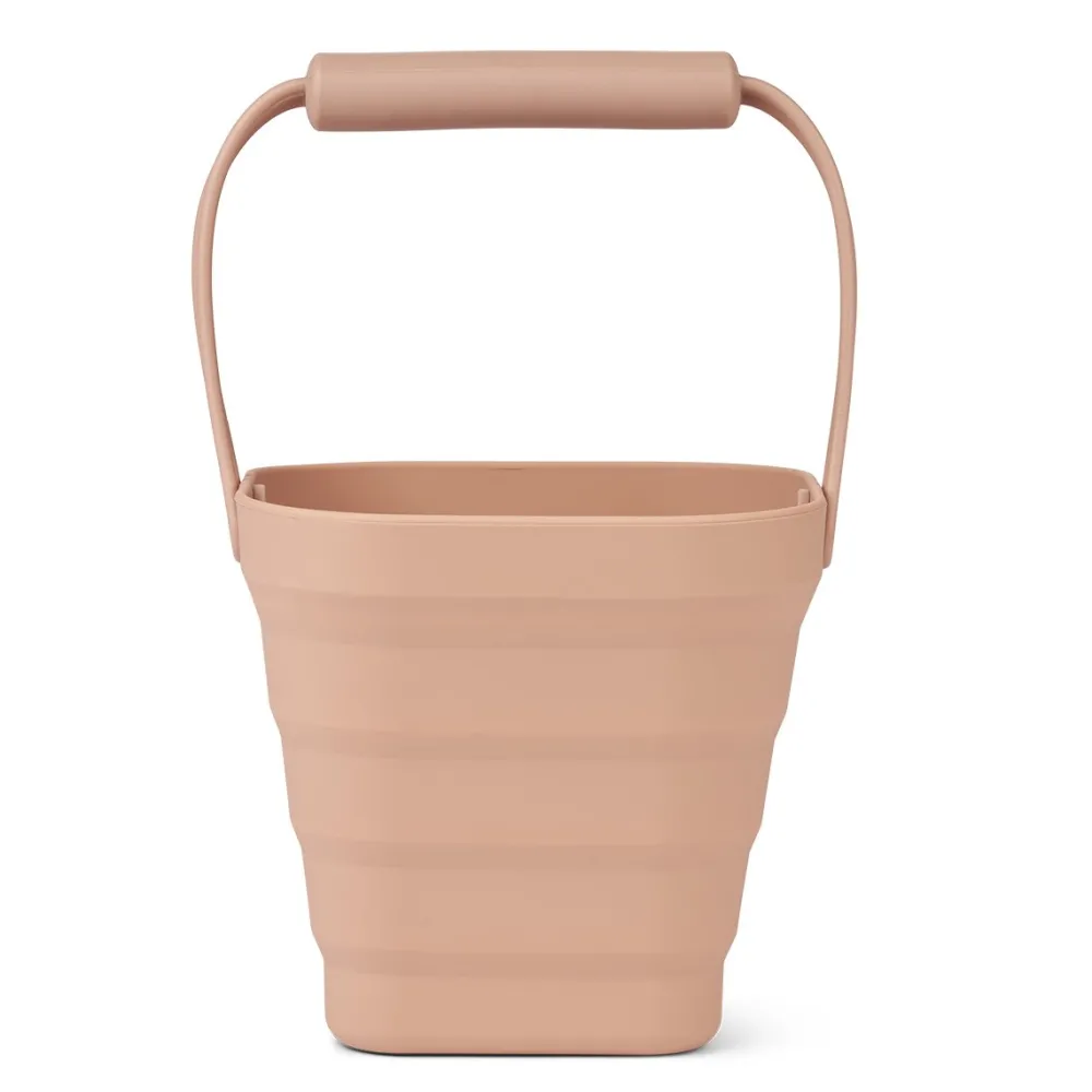 seau_en_silicone_pliable_4.webp Enfant Les Raffineurs Seau en silicone pliable