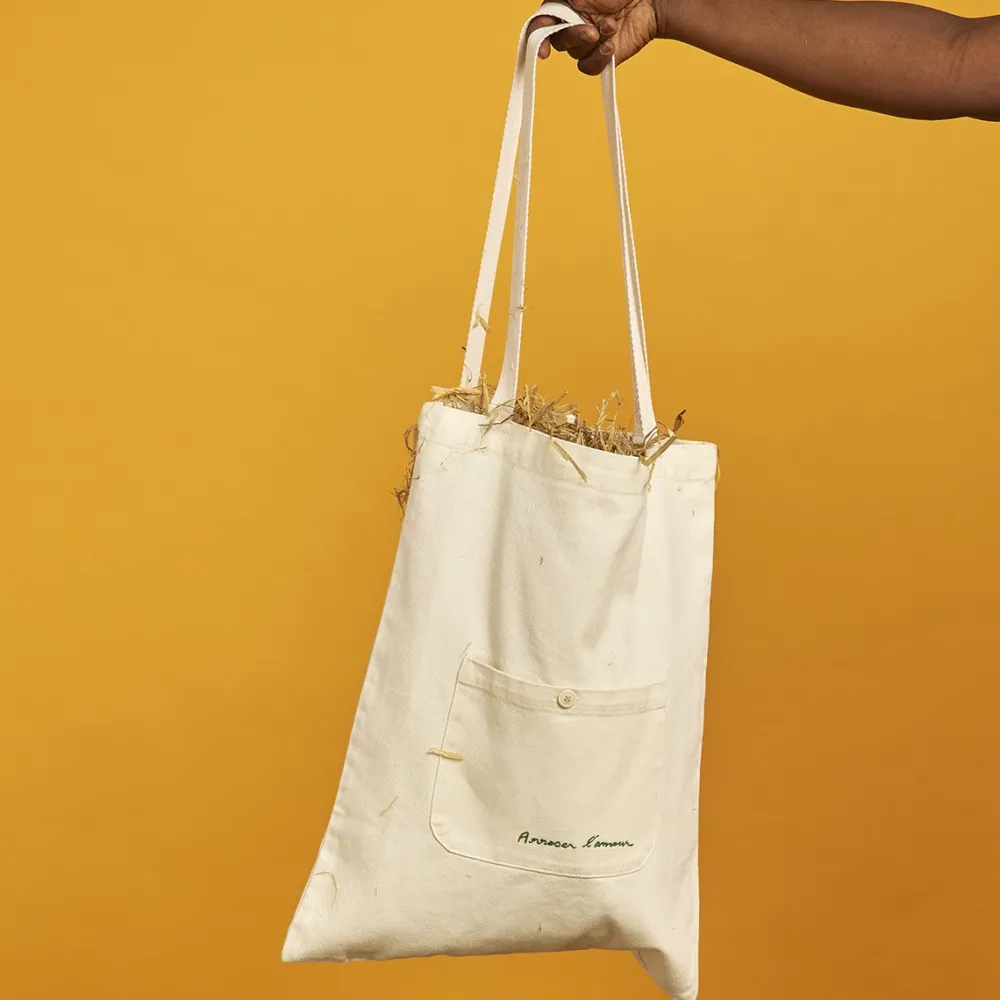 tote_bag_color_en_coton_organique_4.webp Femme Les Raffineurs Tote bag coloré en coton organique