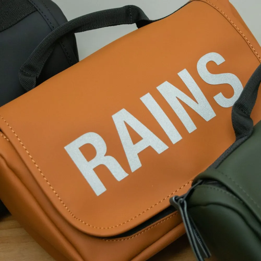 trousse_de_toilette_texel_wash_bag_rains_4.webp Femme Les Raffineurs Trousse de toilette texel wash bag Rains