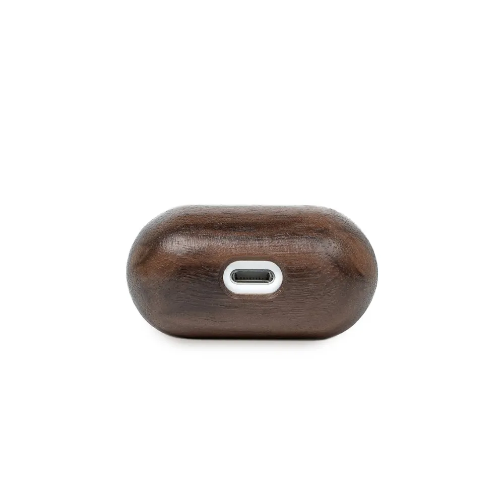 tui_pour_airpods_en_noyer_6.webp Les Raffineurs Étui pour AirPods en noyer