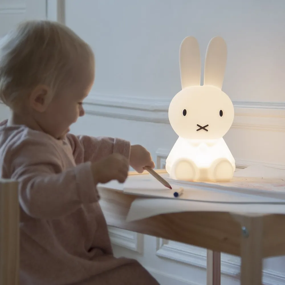 veilleuse_miffy_3.webp Enfant Les Raffineurs Veilleuse Miffy