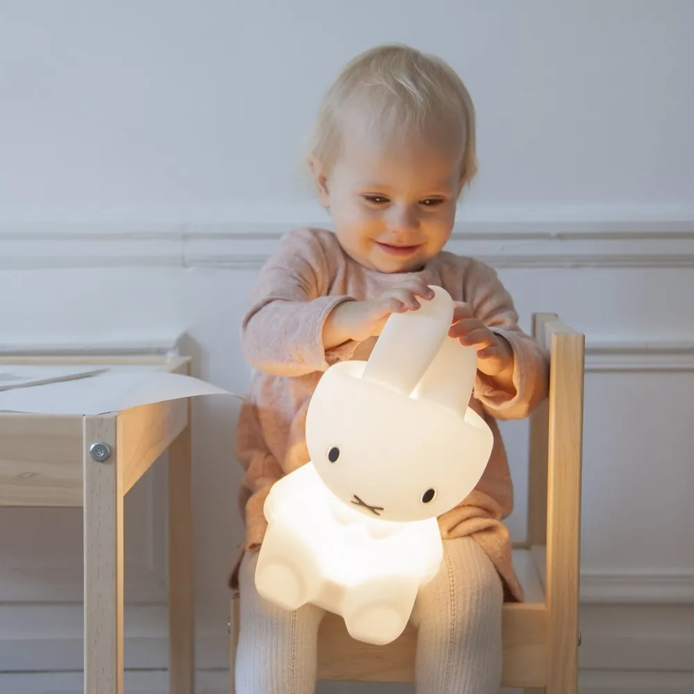 veilleuse_miffy_4.webp Enfant Les Raffineurs Veilleuse Miffy